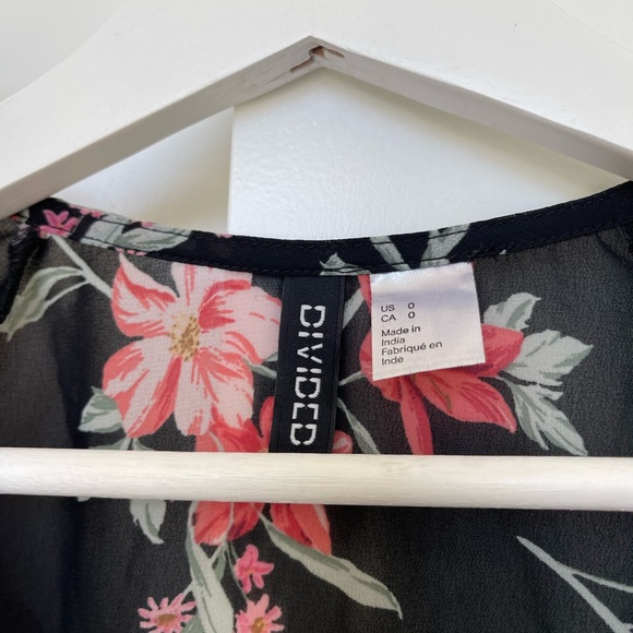 Summer soft material flower top woman shirt - Picture 5 of 5